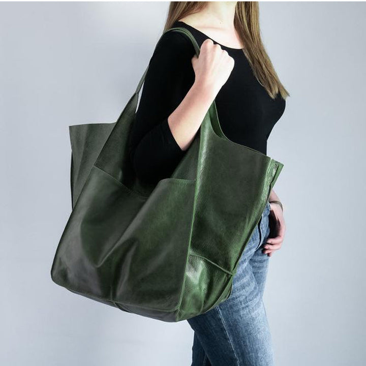 Victoria™ - Oversized Weekend Bag