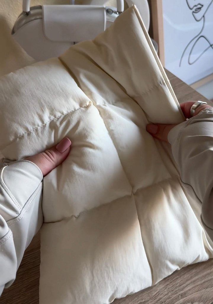 Mia™ - Puffer Laptop Sleeve